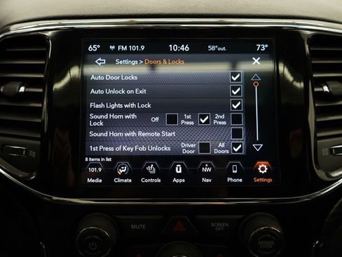 Used 2020 Jeep Grand Cherokee Altitude image 41