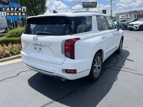 Used 2022 Hyundai Palisade Limited FWD image 12