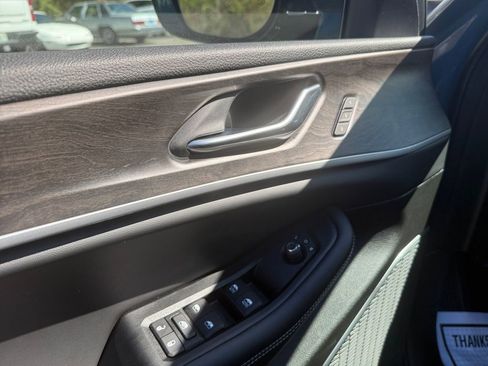 New 2026 Jeep Grand Cherokee Limited AWD/4WD image 18