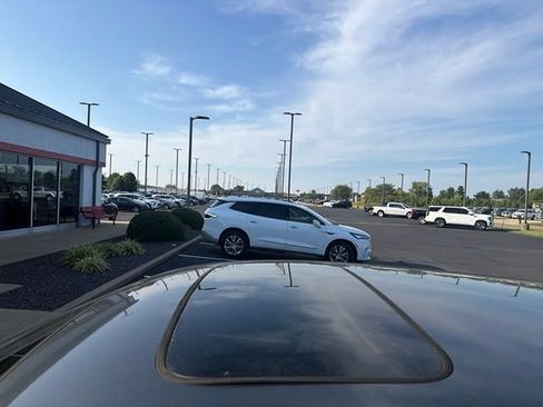 Used 2012 Honda CR-V EX image 3