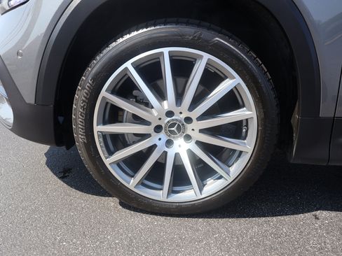 Certified 2021 Mercedes-Benz GLB 250 image 9