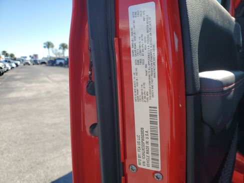 Used 2023 Jeep Wrangler Rubicon image 30