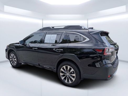 Used 2025 Subaru Outback Touring w/ Popular Package #2 AWD/4WD image 5