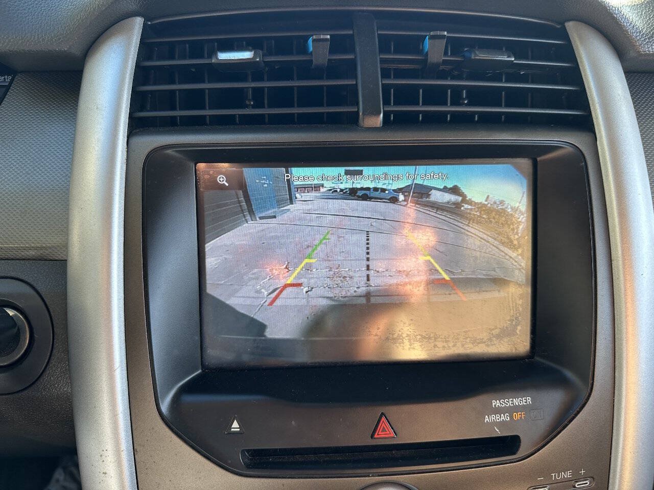 Used 2012 Ford Edge SEL FWD image 11