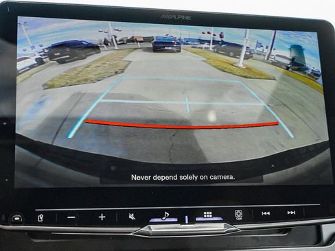 Used 2017 Toyota Tacoma TRD Off-Road w/ Premium & Technology Package image 41