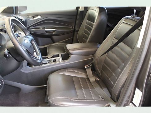Used 2018 Ford Escape SEL image 12