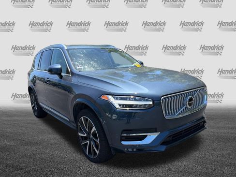 Certified 2025 Volvo XC90 B5 Plus w/ Protection Package Premier AWD/4WD image 2