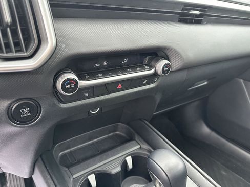 Used 2025 MAZDA CX-50 AWD 2.5 S w/ Premium Package image 31
