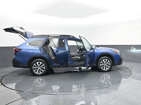 Used 2020 Subaru Outback Premium AWD/4WD image 28