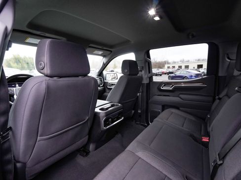 Used 2025 GMC Sierra 1500 Elevation image 30