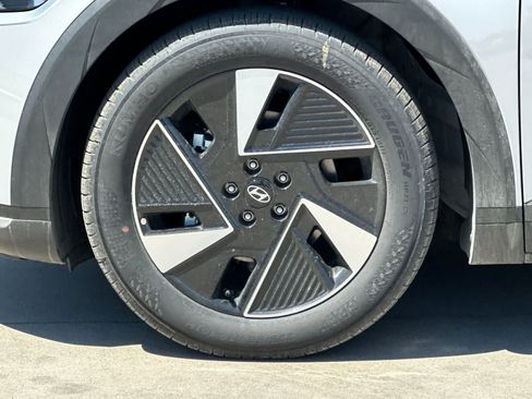 New 2026 Hyundai Ioniq 5 SE RWD image 23