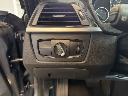 Used 2017 BMW 440i Convertible RWD image 12