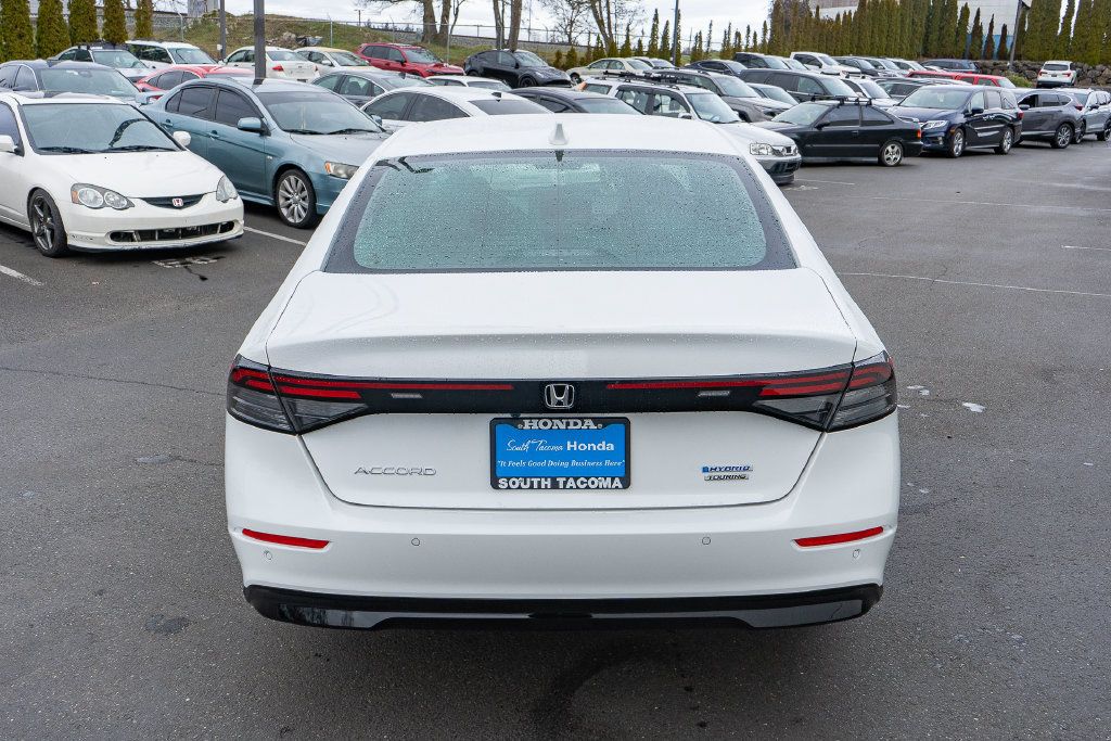 New 2026 Honda Accord Touring image 7