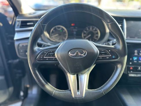 Used 2019 INFINITI QX50 Essential w/ Proactive Package image 17