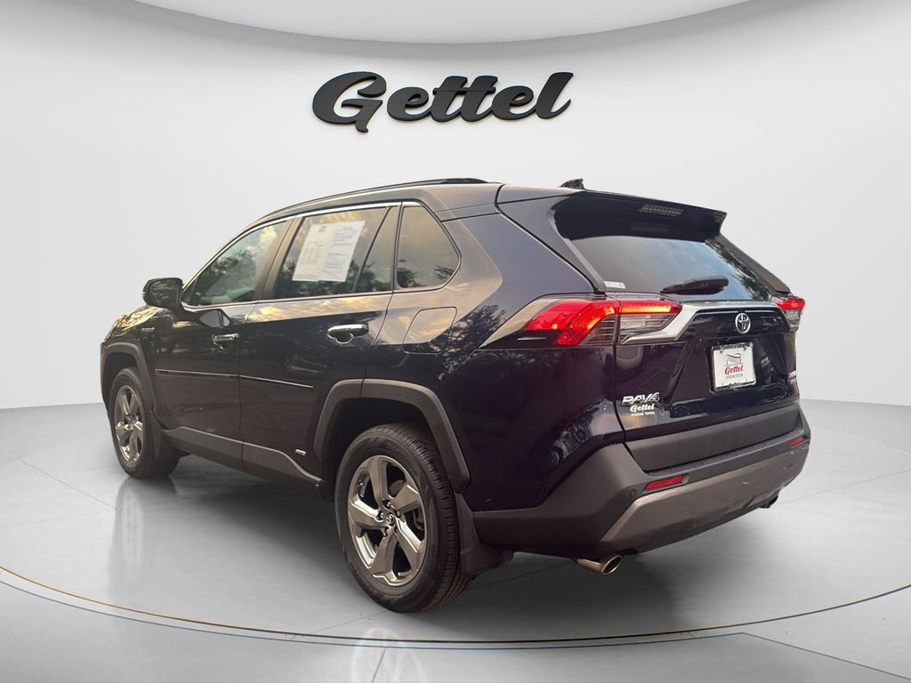 Used 2019 Toyota RAV4 Limited AWD/4WD image 7