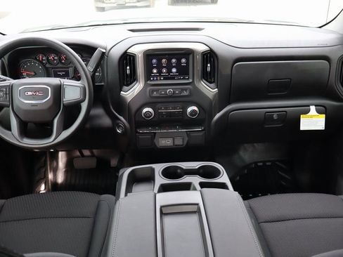 New 2026 GMC Sierra 1500 Pro AWD/4WD image 9