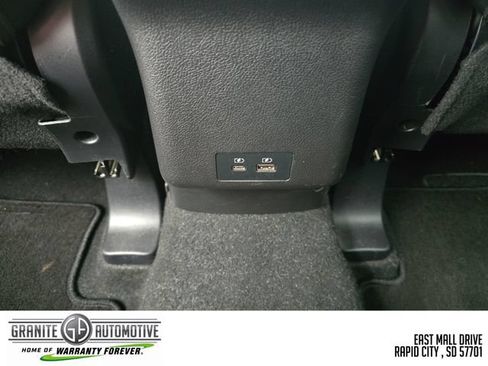 Used 2024 Mitsubishi Outlander Sport SE AWD/4WD image 34