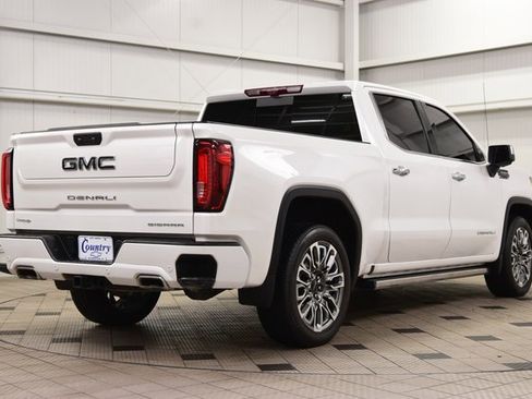 Used 2024 GMC Sierra 1500 Denali Ultimate image 8