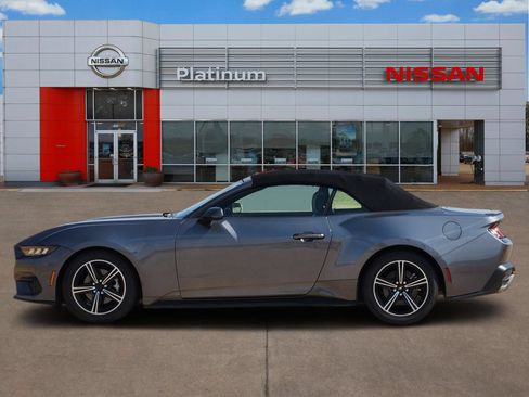 Used 2024 Ford Mustang Premium RWD image 3