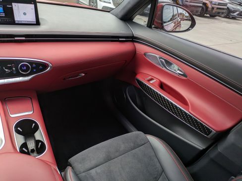 Certified 2022 Genesis GV70 3.5T Sport w/ Sport Prestige Package image 13