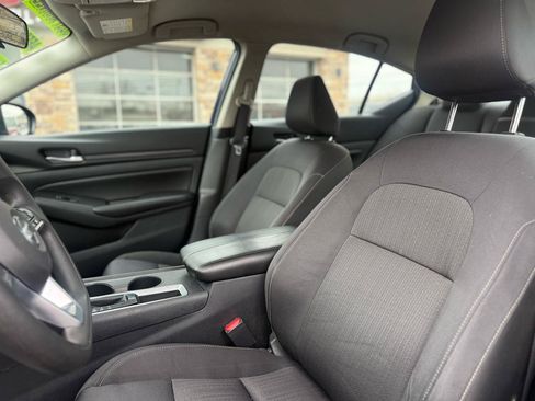 Used 2021 Nissan Altima 2.5 S FWD image 9