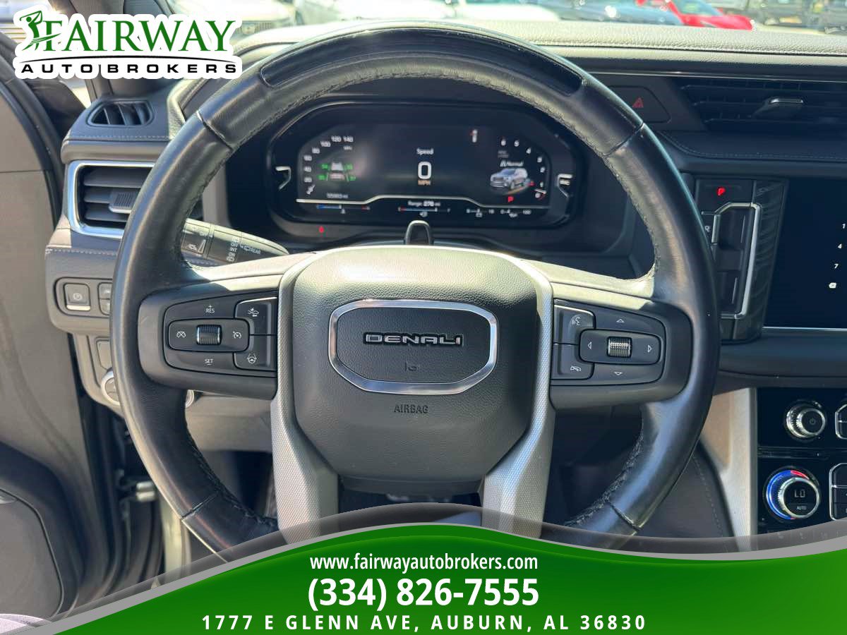 Used 2023 GMC Yukon XL Denali w/ Advanced Technology Package RWD image 19