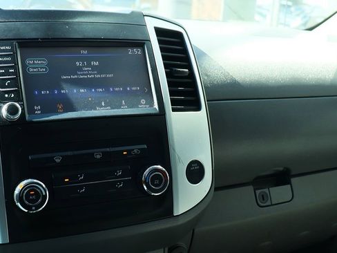 Used 2021 Nissan Frontier S image 42