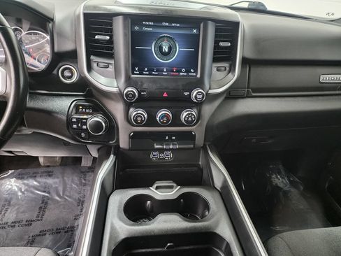 Used 2021 RAM 1500 Big Horn AWD/4WD image 17