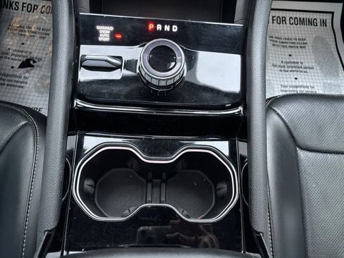 Used 2023 Jeep Grand Cherokee Limited w/ Luxury Tech Group II image 18