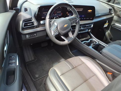 New 2026 Chevrolet Traverse High Country AWD/4WD image 13