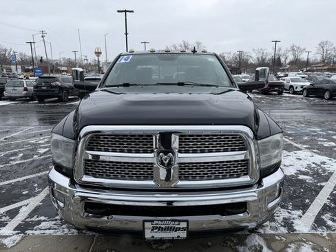 Used 2014 RAM 3500 Laramie image 2