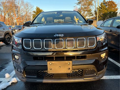 Used 2022 Jeep Compass Latitude w/ Convenience Group image 3