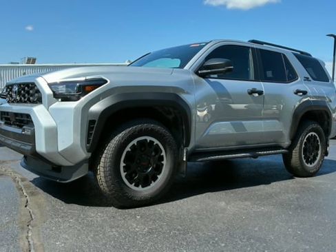 Used 2026 Toyota 4Runner TRD Off-Road Premium AWD/4WD image 1