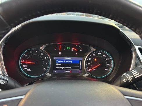 Used 2019 Chevrolet Equinox Premier image 20