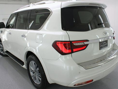 Used 2019 INFINITI QX80 Luxe w/ All-Season Package image 31