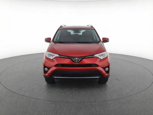 Used 2017 Toyota RAV4 XLE image 5