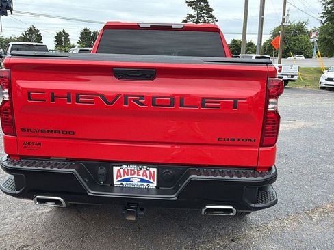 Used 2022 Chevrolet Silverado 1500 Custom Trail Boss w/ LPO, Dark Essentials Package AWD/4WD image 6