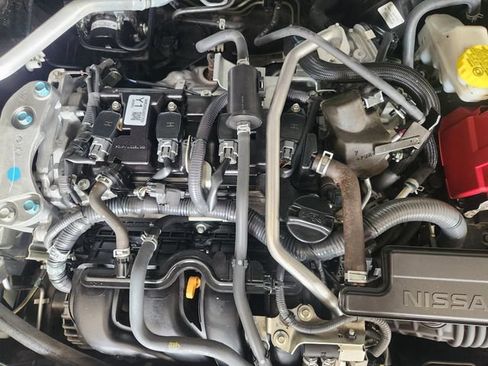 Used 2023 Nissan Sentra SR w/ Trunk Package FWD image 26