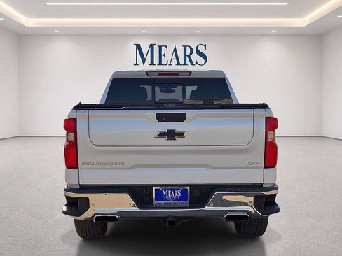 Used 2021 Chevrolet Silverado 1500 LTZ w/ LTZ Convenience Package II AWD/4WD image 4