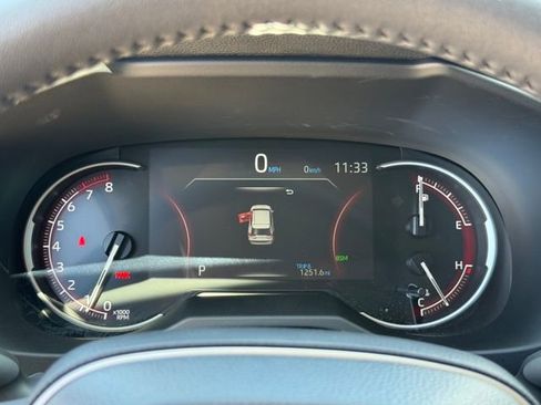 Used 2025 Toyota RAV4 XLE Premium image 17