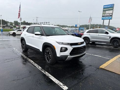 Used 2023 Chevrolet TrailBlazer LT w/ Convenience Package AWD/4WD image 8