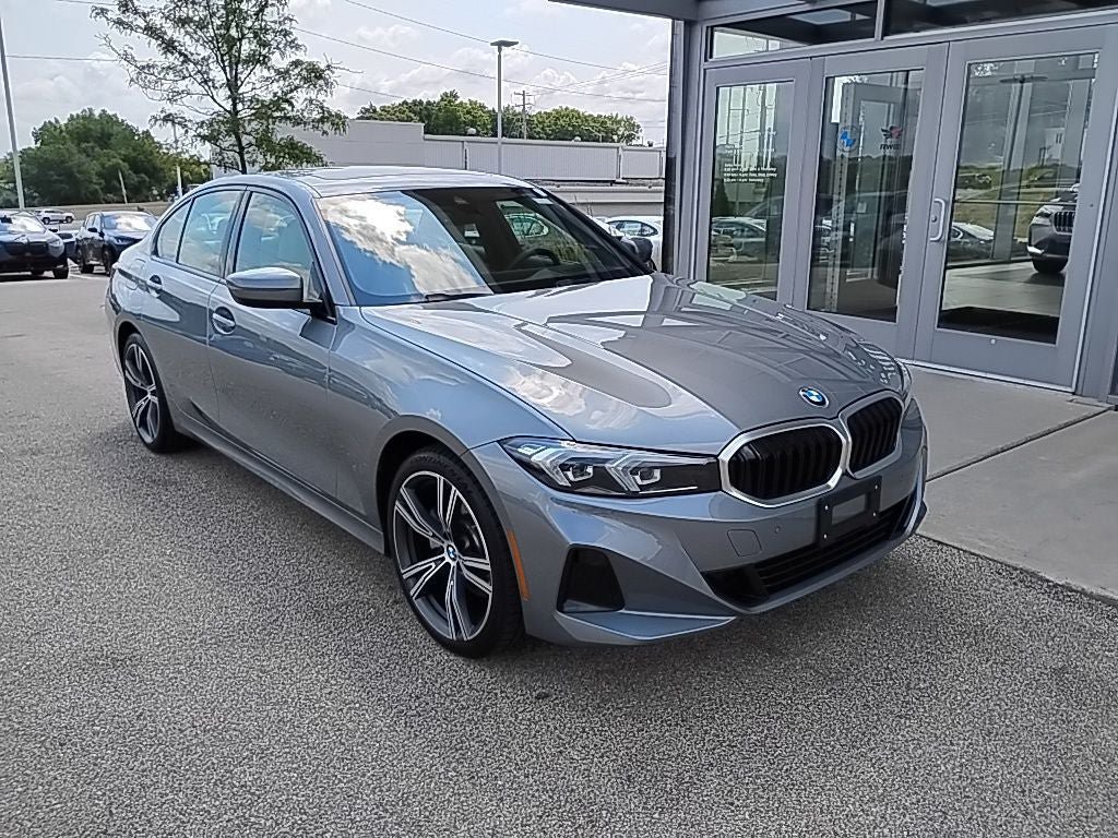 Used 2023 BMW 330i xDrive Sedan w/ Premium Package AWD/4WD image 1