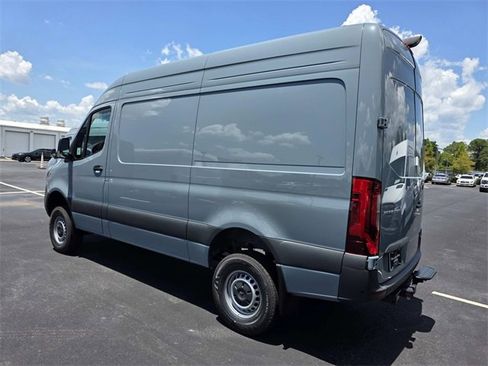 New 2025 Mercedes-Benz Sprinter 2500 image 3