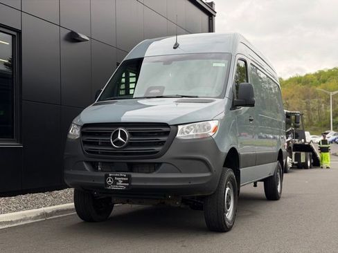 New 2025 Mercedes-Benz Sprinter 2500 image 3