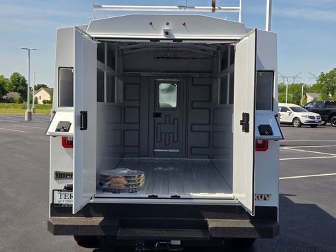 New 2026 Ford E-350 and Econoline 350 Super Duty w/ Power Equipment Group RWD image 16