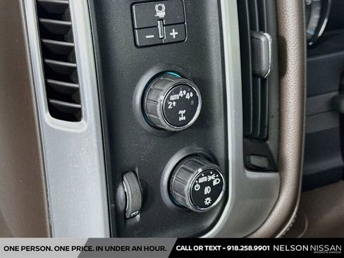 Used 2017 GMC Sierra 1500 SLT AWD/4WD image 10