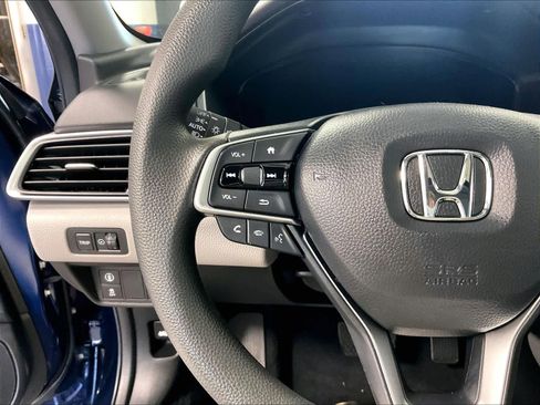 Used 2020 Honda Accord EX image 23