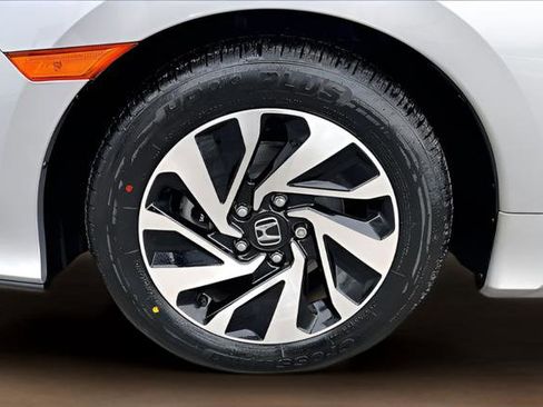 Used 2019 Honda Civic LX image 32