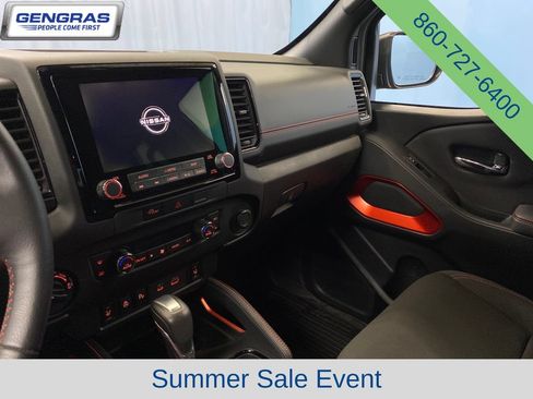 Used 2023 Nissan Frontier PRO-4X w/ Pro Convenience Package AWD/4WD image 16