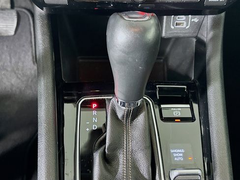 Used 2022 Jeep Compass Limited image 24